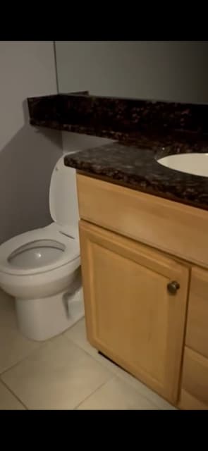 Photo - 601 E 32nd St Unit 609