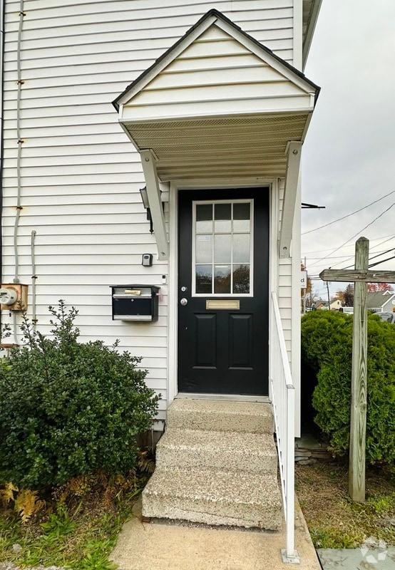 Building Photo - 510 S State St Rental