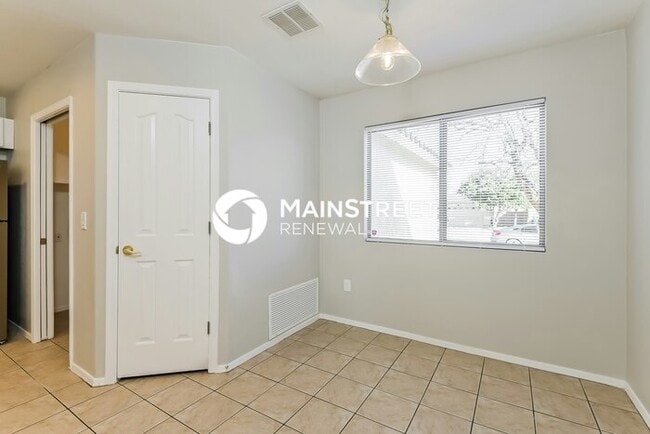 3 Bedroom Pet-Friendly Home in Tucson, AZ with Main Street Renewal