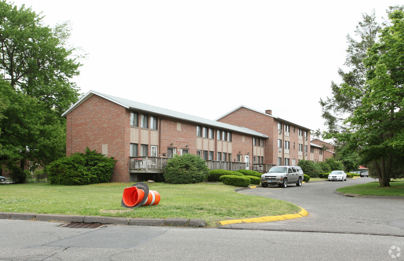 Oak Ridge North - Oak Ridge North Apartments
