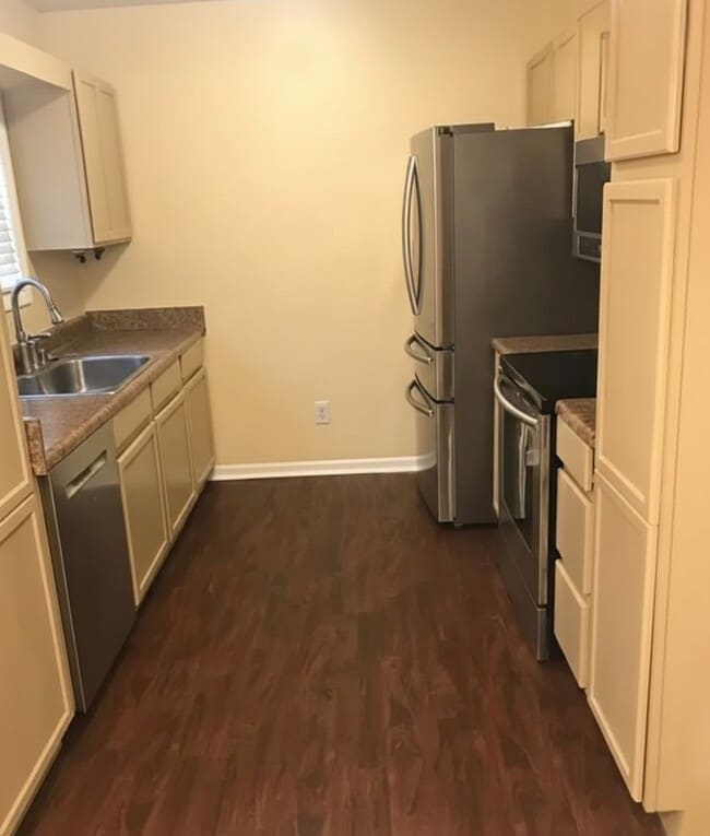 Photo - 3514 Clovis Ct