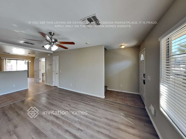 Photo - 7801 N 44th Dr