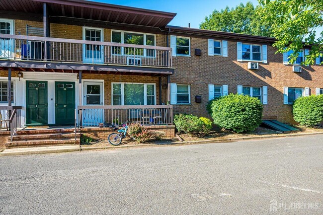 Photo - 55 Gill Ln Unit 28