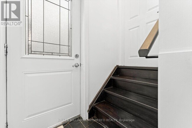 Photo - 65 Murray Dr