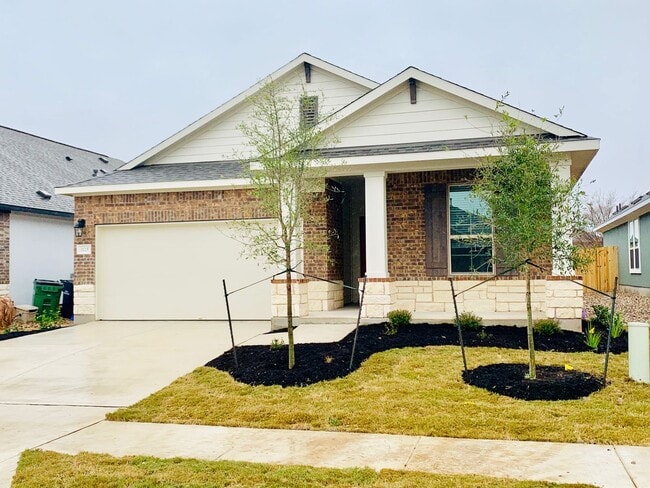 Single Level 4/2 Home in Highly Sought Aft... - Single Level 4/2 Home in Highly Sought Aft...