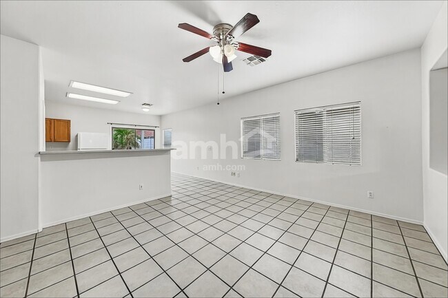 Photo - 5706 E Forge Cir
