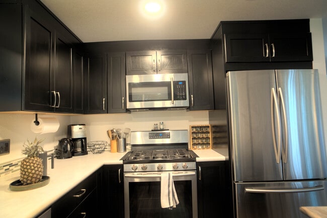 upstairs kitchen - 1114 Pawnee Ln Unit Simply Suite
