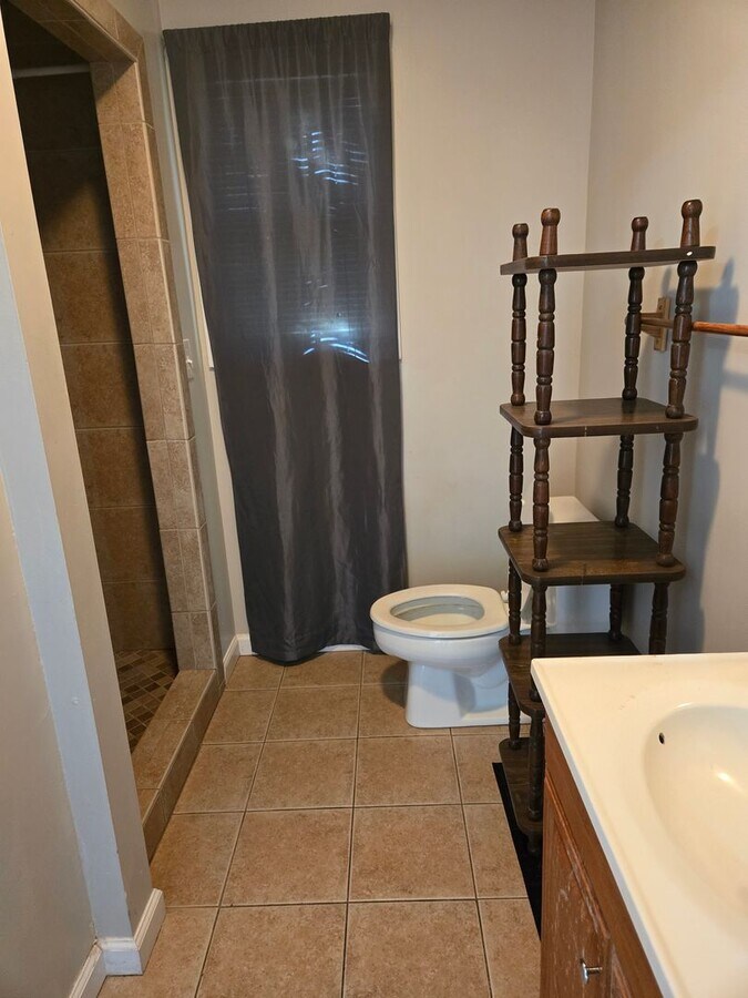 Photo - Duplex For Rent-Great Location!