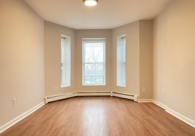 Photo - 92 Hammond St