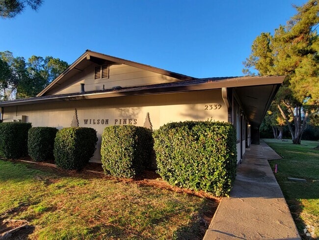 Building Photo - Z1TWIL Unit D Rental