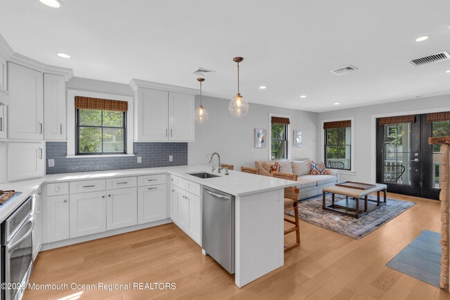 Photo - 515 Beechwood Ave