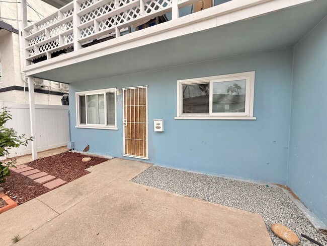 Building Photo - 3751-3755 Jewell St Unit 3753