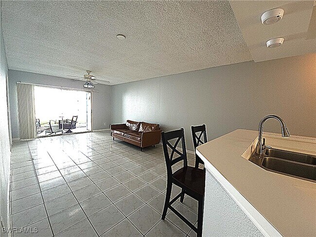 Photo - 161 Wading Bird Cir Unit L101