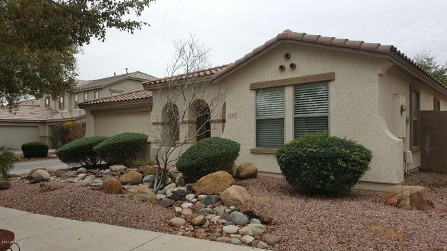 Building Photo - 13555 W Watson Ln