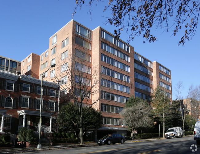 Building Photo - Connecticut Park Apartments