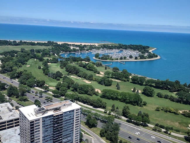 Photo - 655 W Irving Park Rd Unit 5108