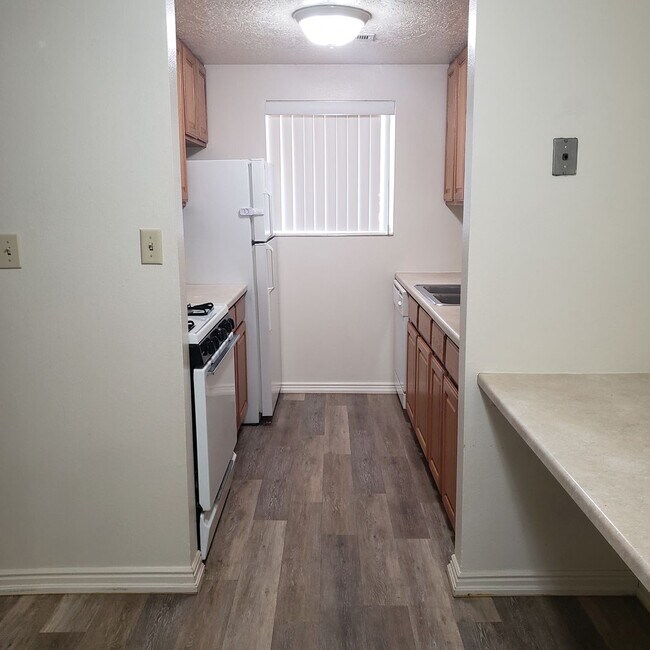 Photo - 1B/1B Pet Friendly Apartment South of BYU Unit 106