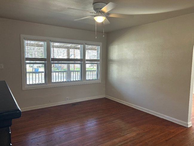 Photo - 1841 N Jeanette Ave