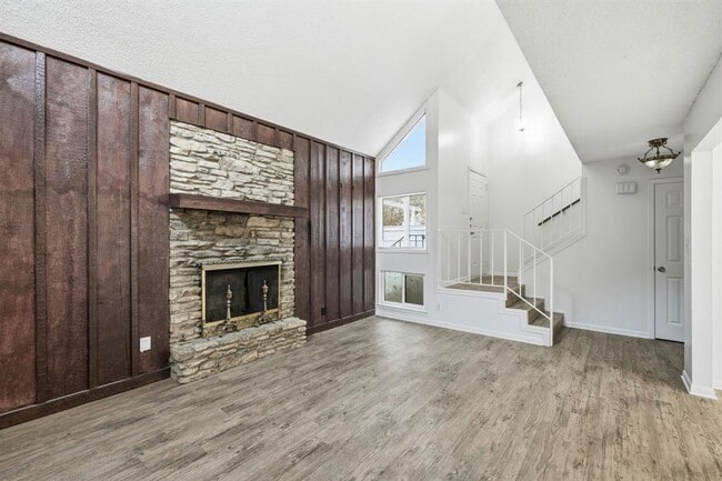 Photo - 2711 St Edwards Cir