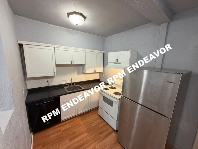 Photo - 1407-1407 Rowan Ave Unit 1407 Rowan Ave #A