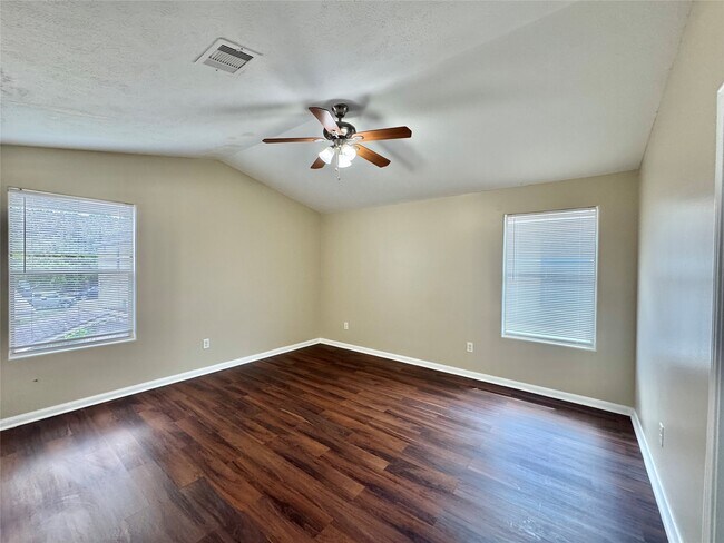 Photo - 10618 Pine Landing Dr Unidad A