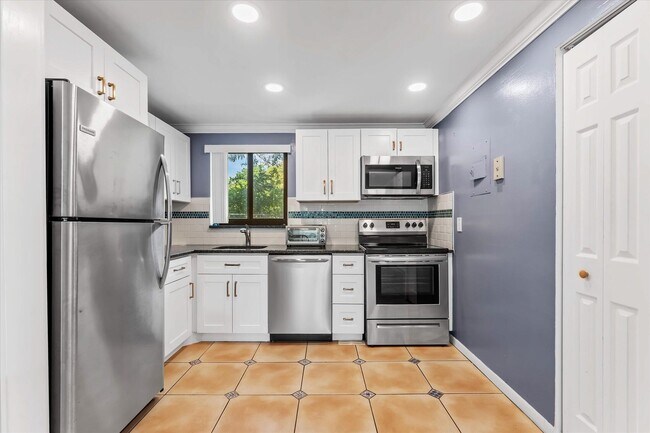 Photo - 50 SE 12th St Unidad 160