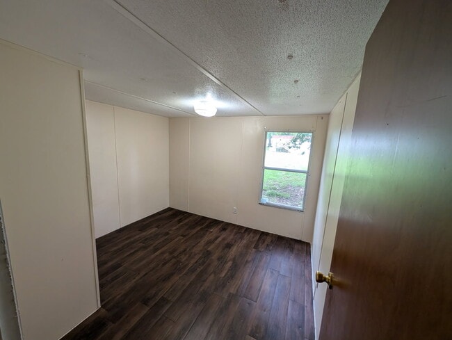 Photo - 85 Ransdell Ln