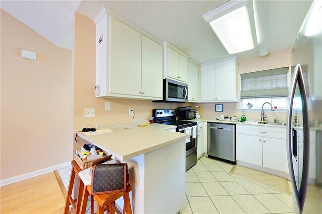 Photo - 168 Drew Cir