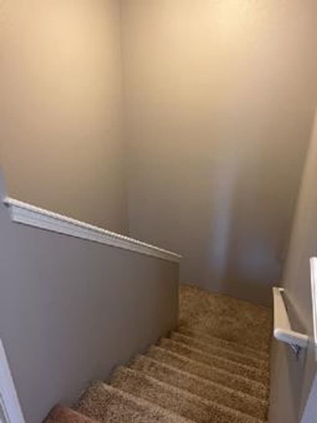 Photo - 3 Bed 2.5 bath Townhome