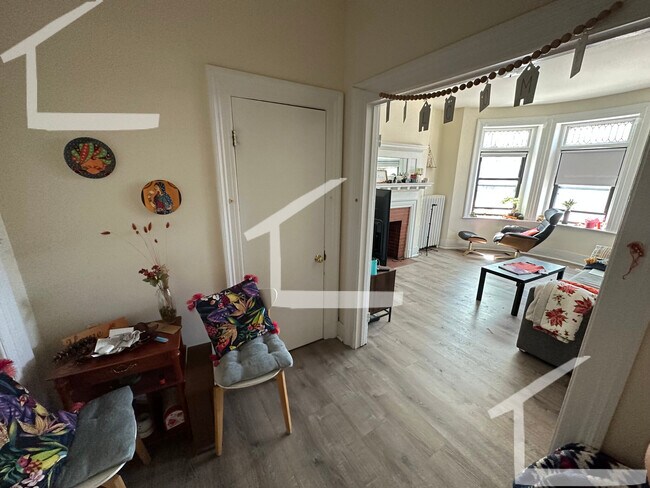 Photo - 1135 Commonwealth Ave Unit 3