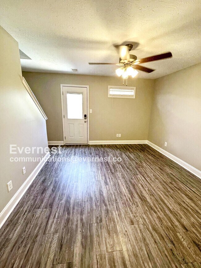 Photo - 1000 Henry Pl Blvd