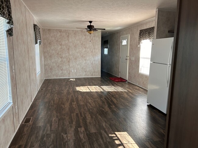 Photo - 7 Deer Run Pky