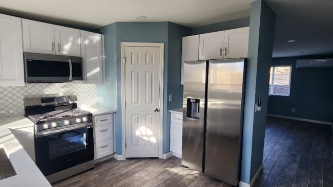 Photo - 3438 E Monte Vista Dr Unit C