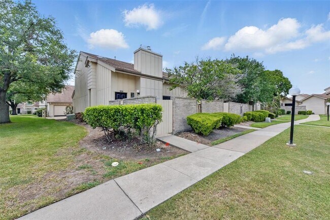 Photo - 3126 Windchase Blvd Unidad 421 Rental