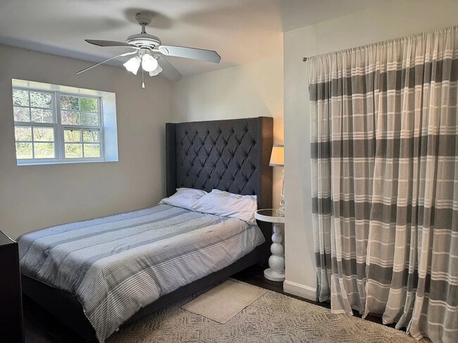 Photo - 2686 Rosemary St NW Unit B