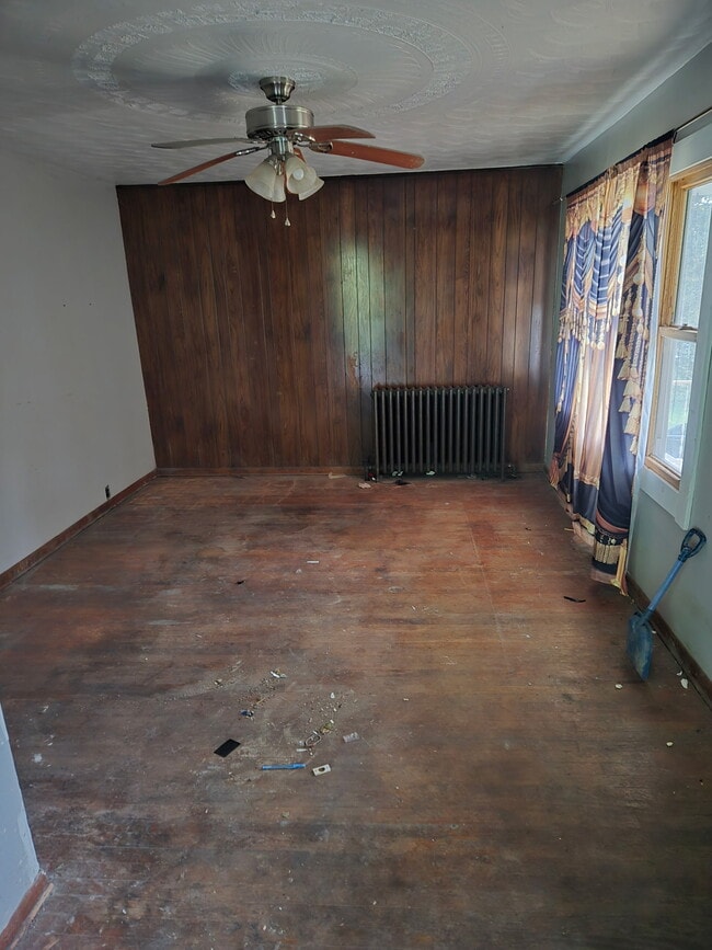 Photo - 919 Sunshine Ave