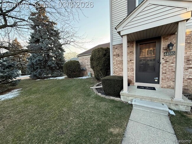 Photo - 44585 N Bunker Hill Dr Unit 82