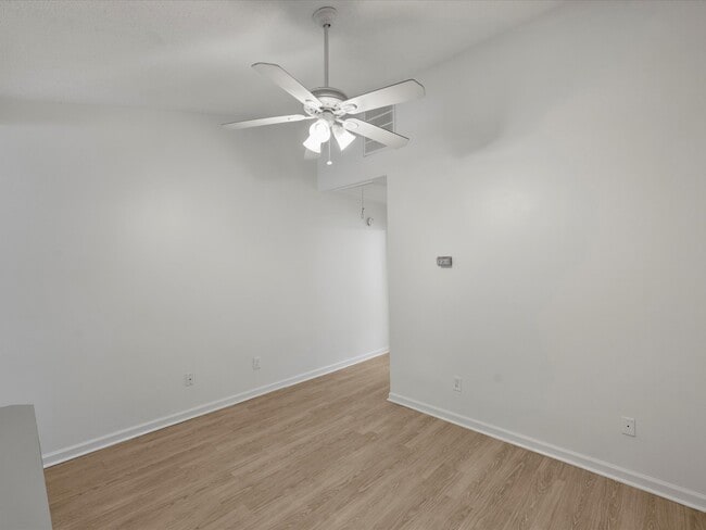 Photo - 4306 Tantilla Cir Unidad C