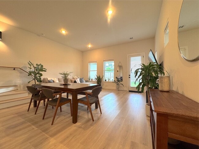 Photo - 5632 Bertellis Ln