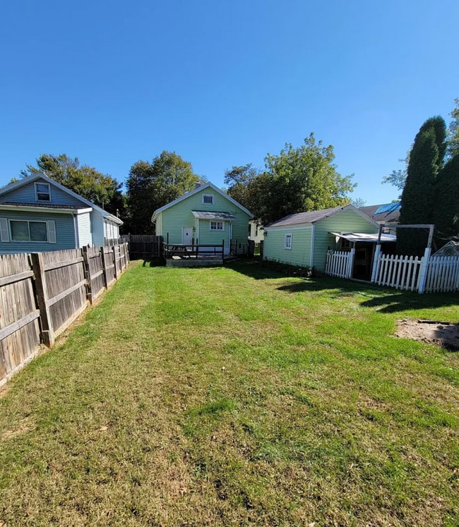 Photo - 1608 Kent St