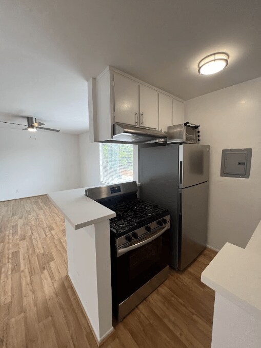Photo - Vernon Avenue Apartments