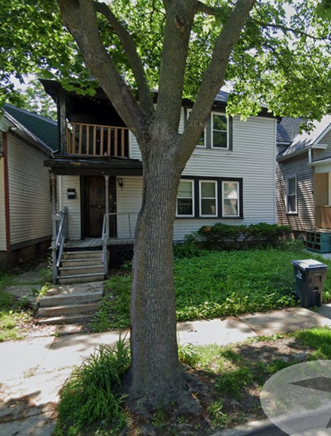 Building Photo - 3035 N 10th St Unit 3035A