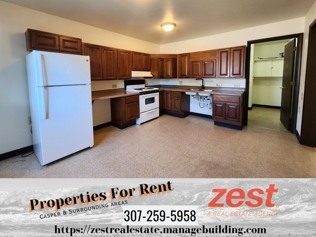 Photo - 237 E K St