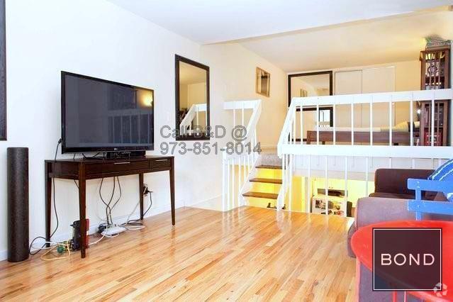 Building Photo - 210-220-220 E 22nd St Unit 02-06T Rental