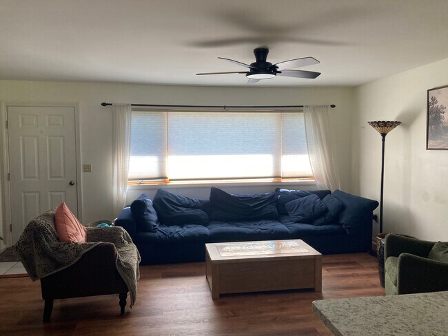 Building Photo - 162 Dells Rd Unit 1st Floor