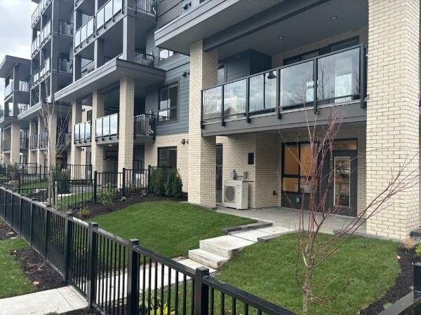 Photo - 45497 Campus Dr