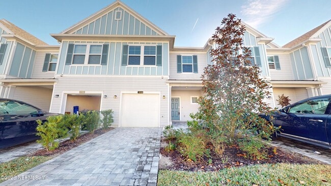 Photo - 486 Boracay Cir