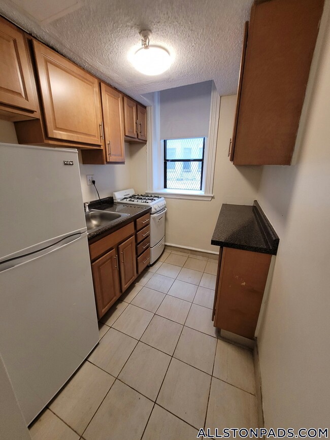 Photo - 1156 Commonwealth Ave Unidad 0C