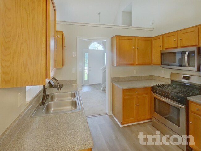 Photo - 7222 Brittany Way