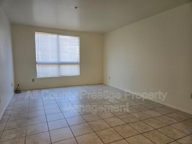 Photo - 16033 N 25th St Unit 102